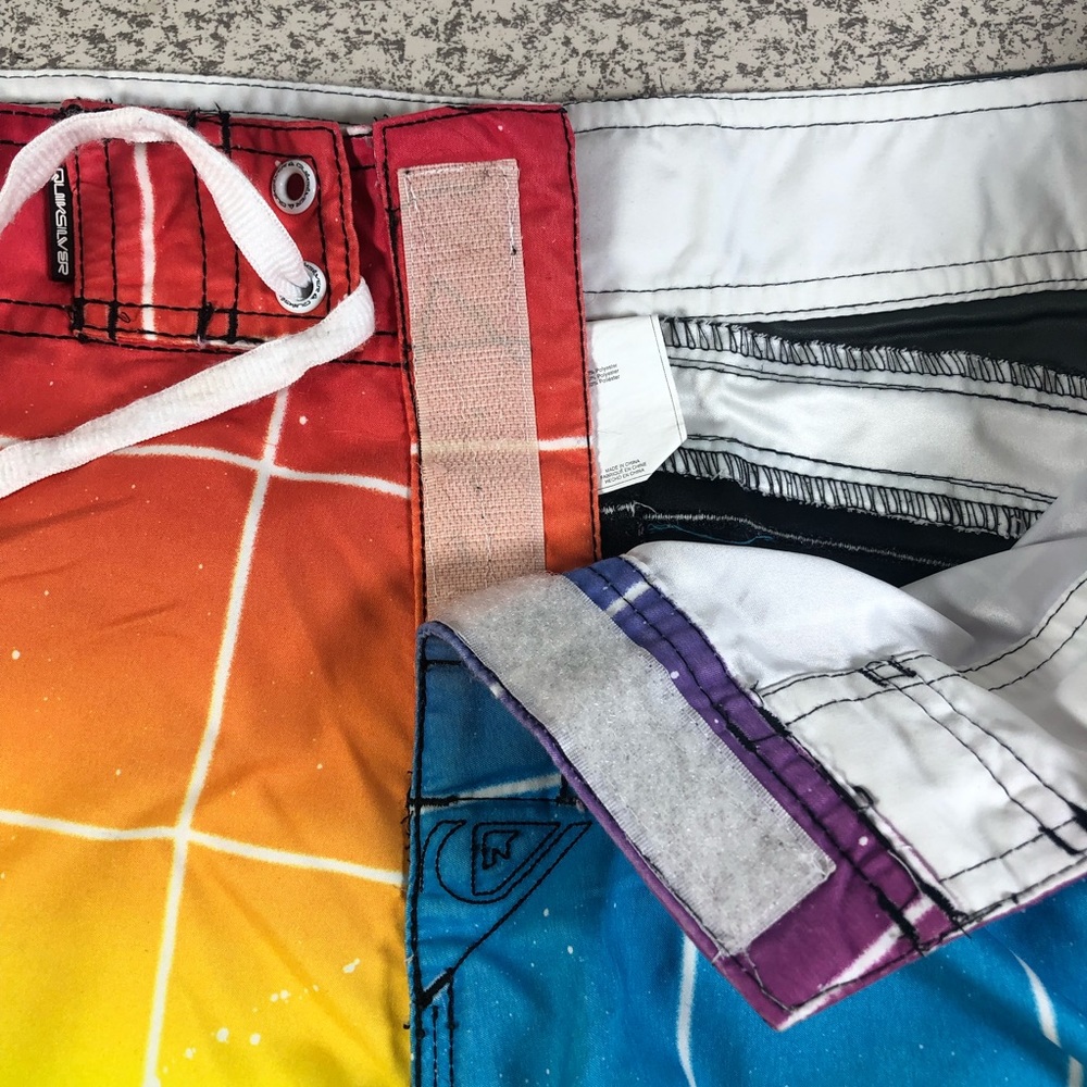Quiksilver Spellout Grid Board Shorts Men's 38 - Picture 8 of 11